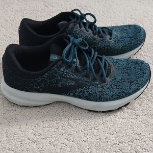 Brooks Women's Black And Green (With Subtle Gold Flecks In Weave) Running Shoes